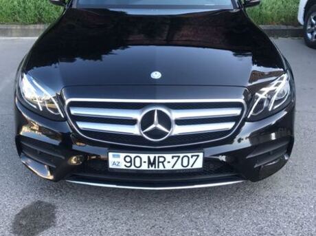 Mercedes E 200