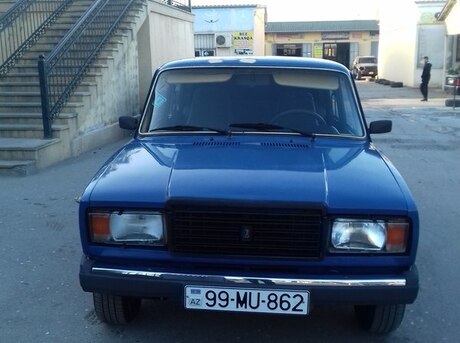 LADA (VAZ) 2107