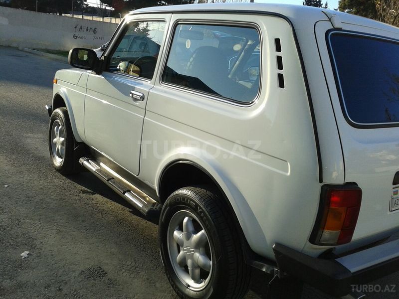 LADA (VAZ) Niva