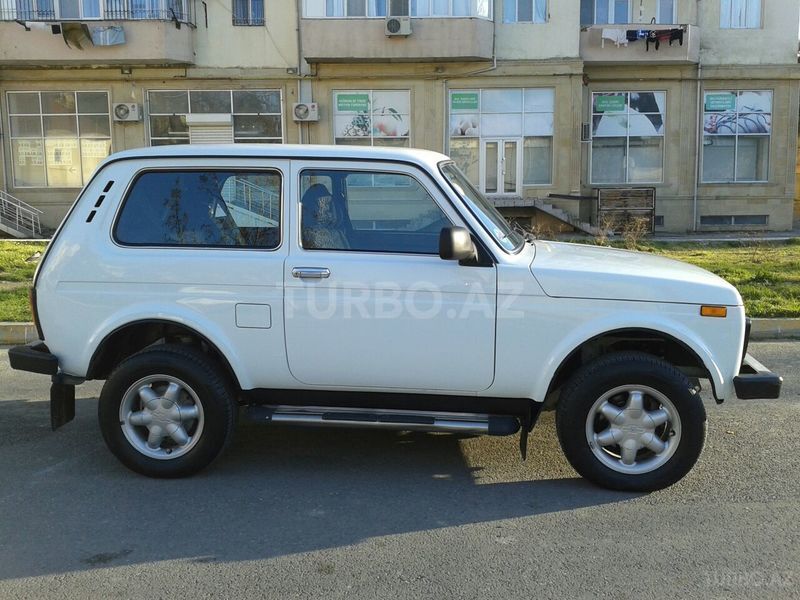 LADA (VAZ) Niva
