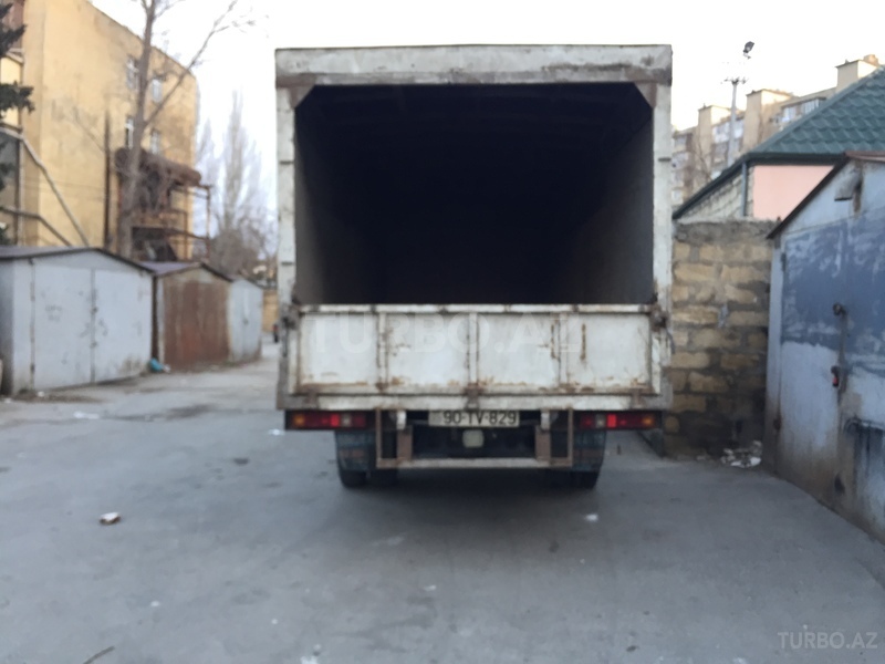 Isuzu NQR 75