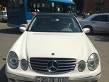 Mercedes E 200