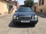 Mercedes E 240