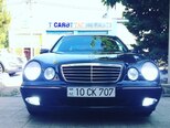 Mercedes E 240
