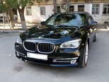 BMW 750