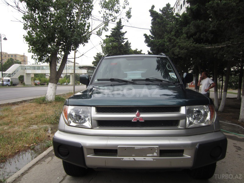 Mitsubishi Pajero Pinin Turbo Az