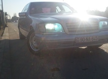Mercedes S 320