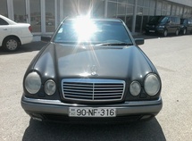 Mercedes E 320
