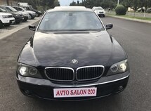 BMW 750