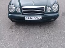 Mercedes E 240