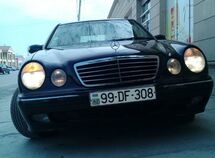 Mercedes E 220