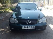 Mercedes C 200