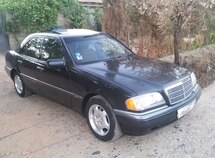 Mercedes C 200