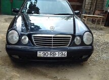 Mercedes E 220