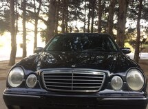 Mercedes E 240