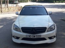 Mercedes C 300