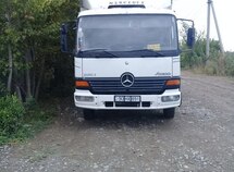 Mercedes Atego 817