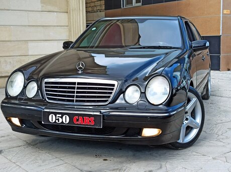 Mercedes E 320