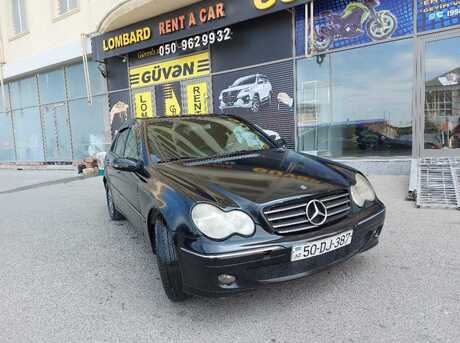 Mercedes C 240