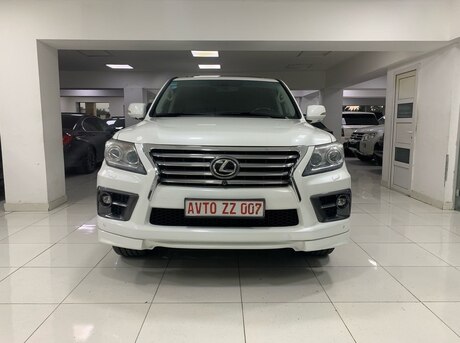 Lexus LX 570