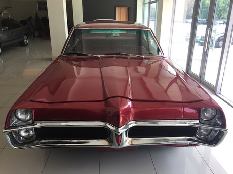 Pontiac Parisienne