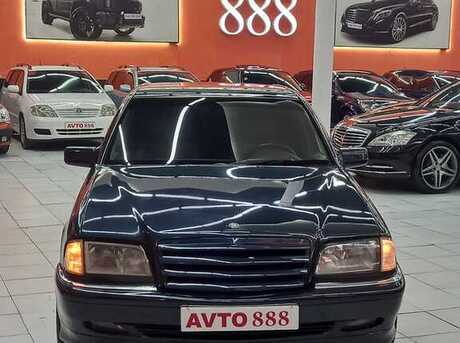 Mercedes C 240