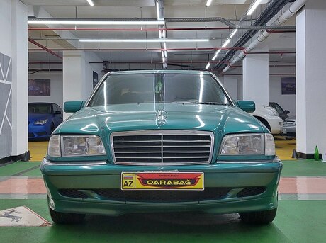 Mercedes C 240