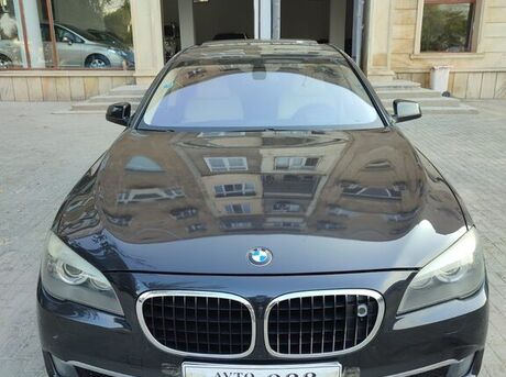 BMW 730