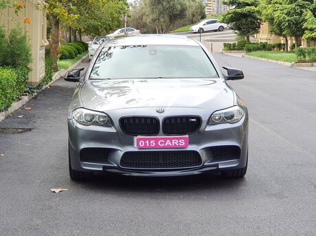 BMW 528
