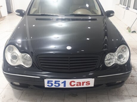Mercedes C 240