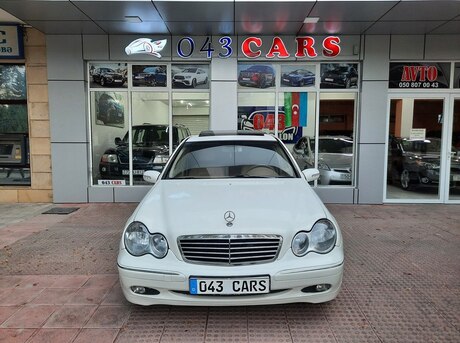 Mercedes C 240