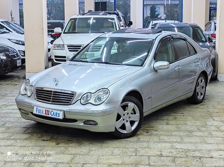 Mercedes C 240