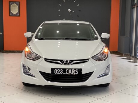 Hyundai Elantra