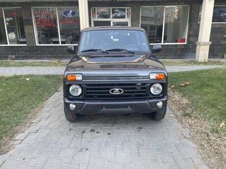 LADA (VAZ) Niva