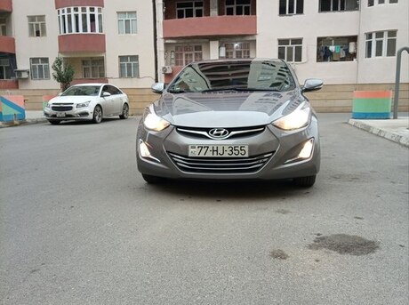Hyundai Elantra 2015