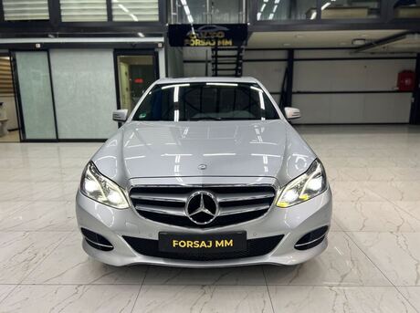 Mercedes E 200