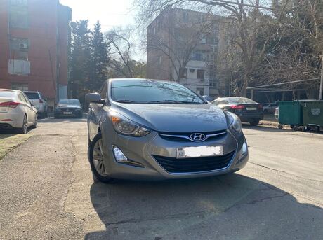 Hyundai Elantra 2015