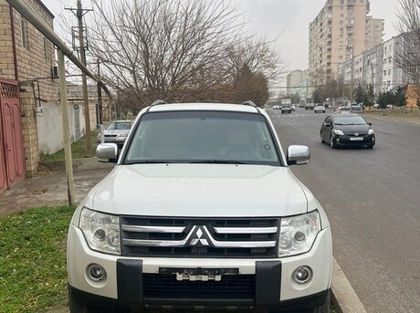 Mitsubishi Pajero 2007