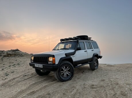 Jeep Cherokee