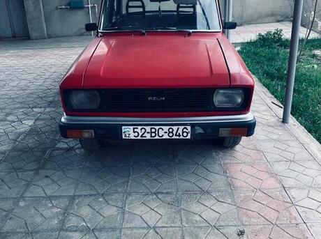 Moskvich 2140