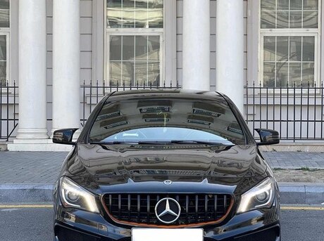 Mercedes CLA 45 S AMG