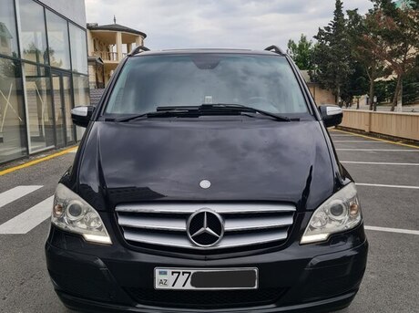 Mercedes Viano