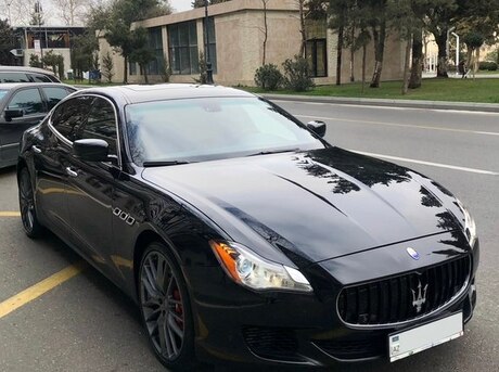 Maserati Quattroporte