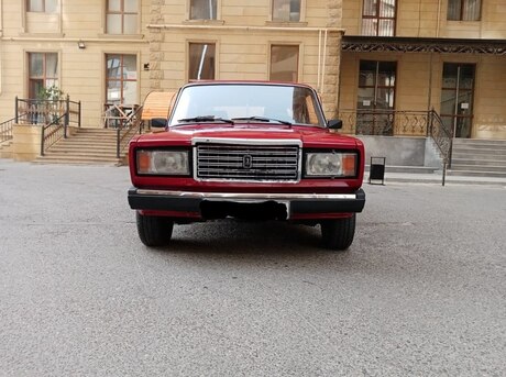 LADA (VAZ) 2107