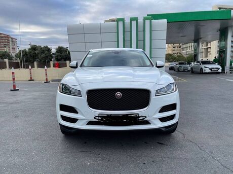 Jaguar F-Pace R