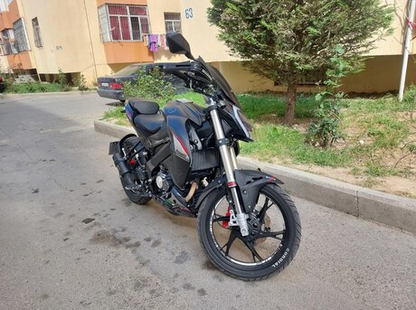 Benelli 180S