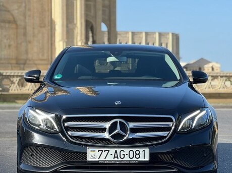 Mercedes E 200