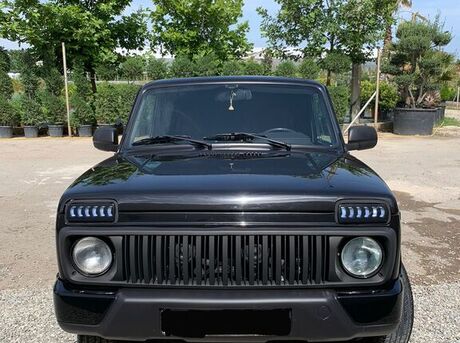 LADA (VAZ) Niva