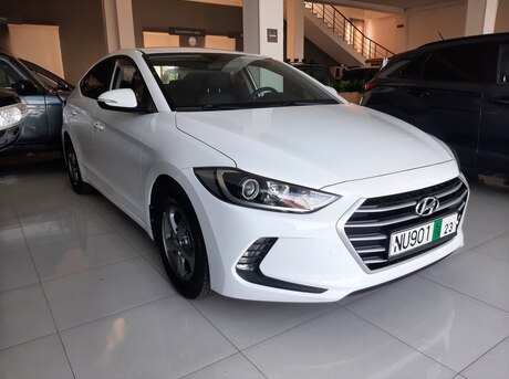 Hyundai Elantra