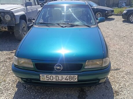Opel Astra 1996